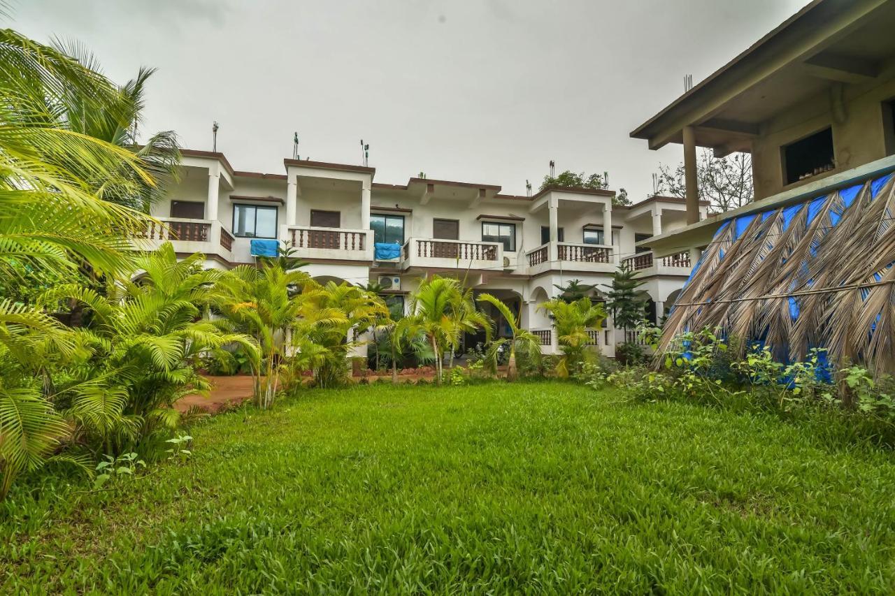 Collection O 15487 Ashoka King Hotel Mandrem Ngoại thất bức ảnh